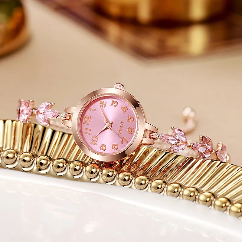 Elegant Women's Rhinestone Bracelet Quartz Watch – Luxury Ladies Wristwatch Gift