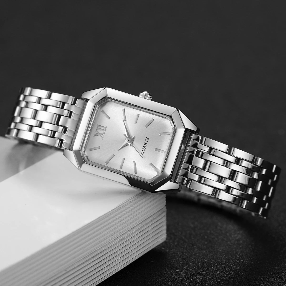 Fashion Rectangle Women's Quartz Watch – Casual Ladies Wristwatch Set