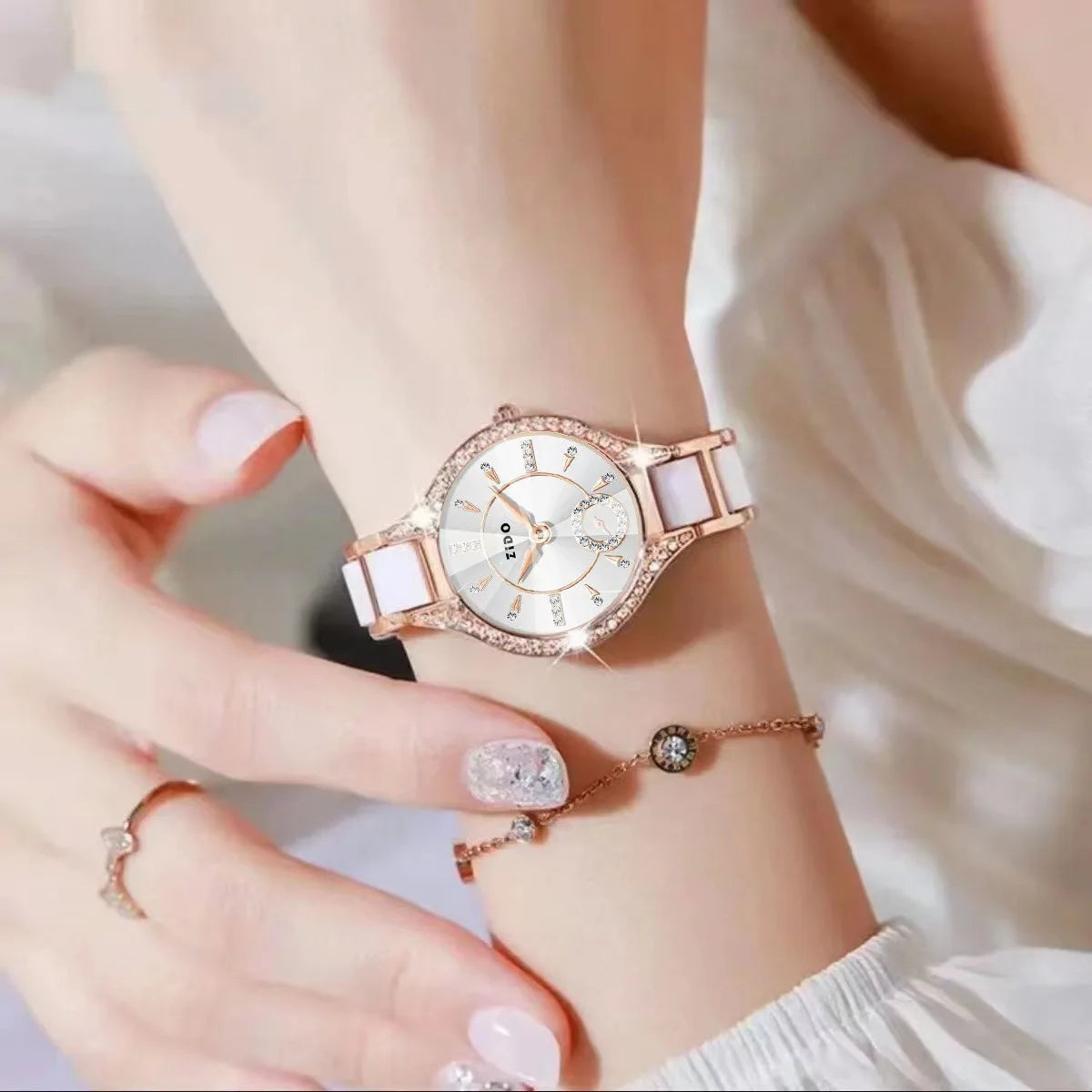 Retro Diamond Women's Watch – Waterproof Light Luxury Stainless Steel