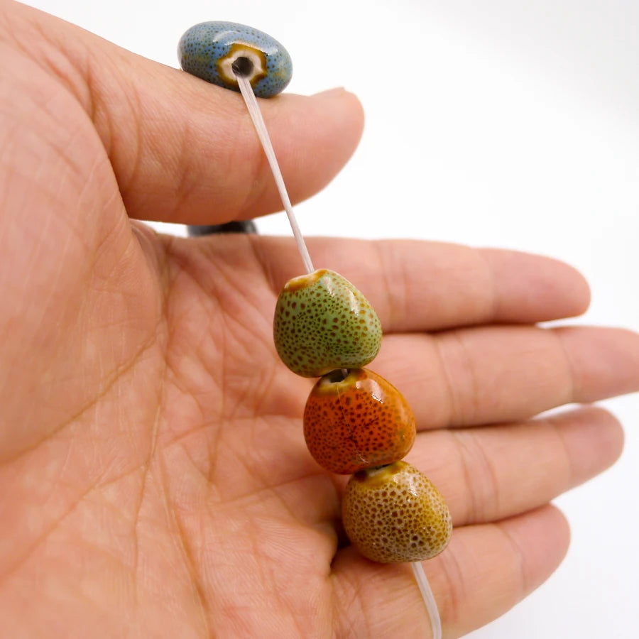 Handmade Heart Ceramic Bead Bracelet – Retro Artisan Jewelry for Women