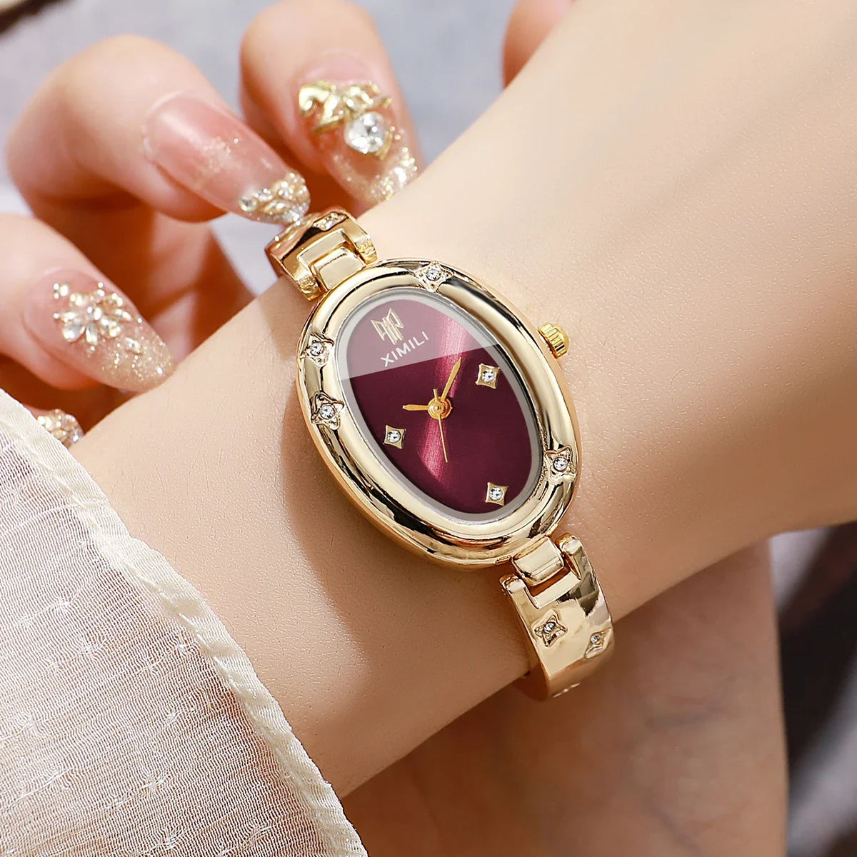 Elegant Oval Dial Women's Rhinestone Bracelet Quartz Watch – Bangle Wristwatch