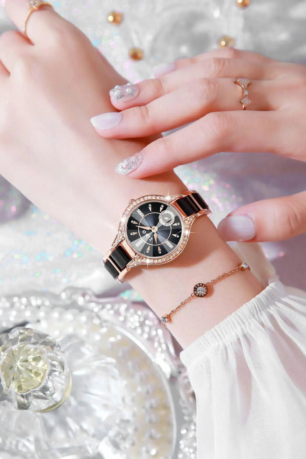 Retro Diamond Women's Watch – Waterproof Light Luxury Stainless Steel