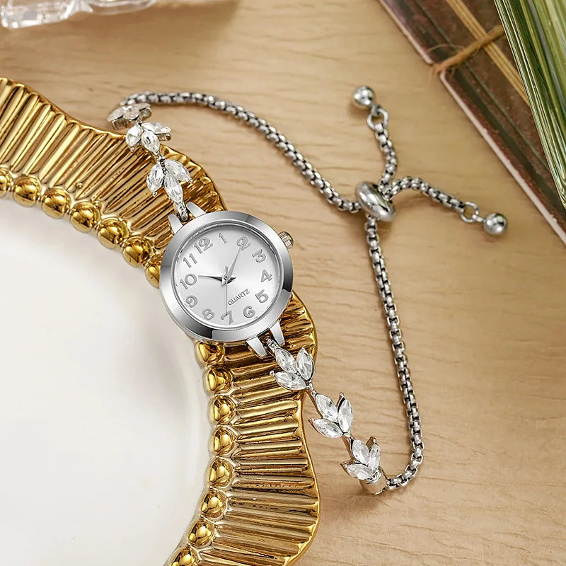 Elegant Women's Rhinestone Bracelet Quartz Watch – Luxury Ladies Wristwatch Gift