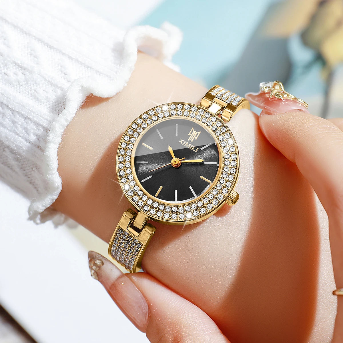 Luxury Rhinestone Bangle Women's Quartz Watch – Full Diamond Bezel Bracelet Wristwatch